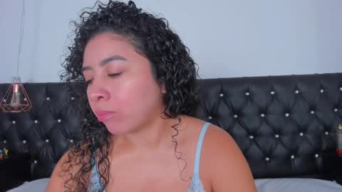 thara webstter online show from February 2025 11:32:02 AM