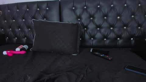 thara webstter online show from February 2025 05:40:02 PM