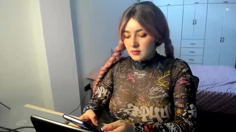 Snapshot of thatgirl2003 chatting on March 2025 02:26:01 PM online show from March 2025 02:26:01 PM