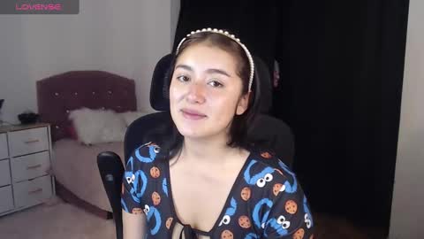 Snapshot of thatgirl2003 chatting on September 2025 01:54:01 PM online show from September 2025 01:54:01 PM