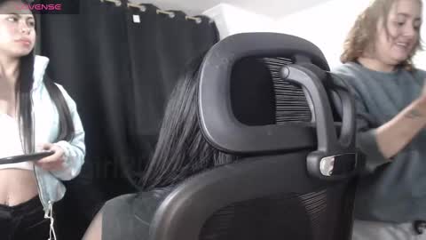 Snapshot of thatgirl2003 chatting on September 2025 02:30:02 PM online show from September 2025 02:30:02 PM