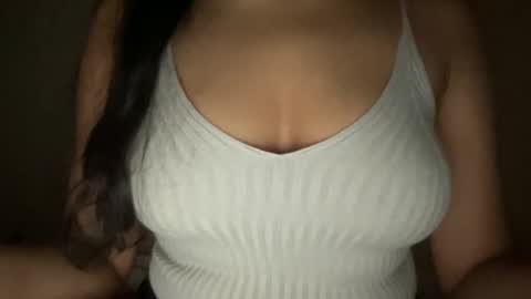 Melanie online show from October 2025 01:17:02 AM