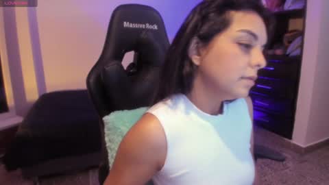 Paola online show from January 2025 08:26:02 PM