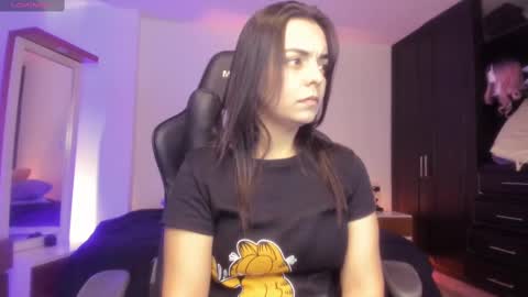 Paola online show from March 2025 04:11:01 PM