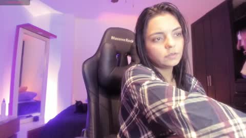 Paola online show from March 2025 02:45:02 PM