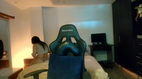 Paola online show from May 2026 08:26:02 PM