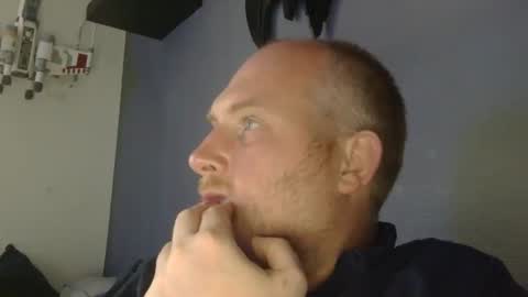 the007146368 online show from May 2026 07:10:02 PM