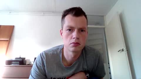 Dennis online show from November 2025 12:11:01 PM