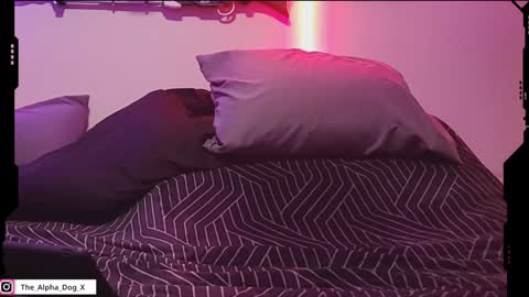 the_alpha_dog_xxx online show from February 2025 09:17:01 PM