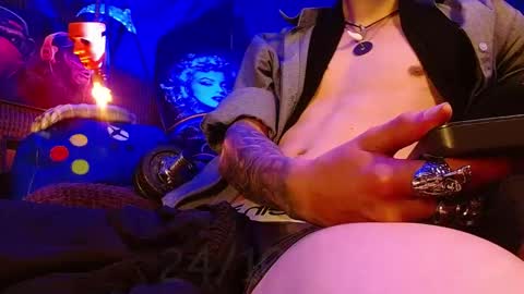 GIORGGIO online show from October 2025 05:26:02 AM