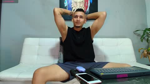 SCOTT  THEO  KAMERON  GENDERSON online show from December 2024 03:51:01 AM