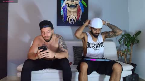 SCOTT  THEO  KAMERON  GENDERSON online show from December 2024 04:12:02 AM