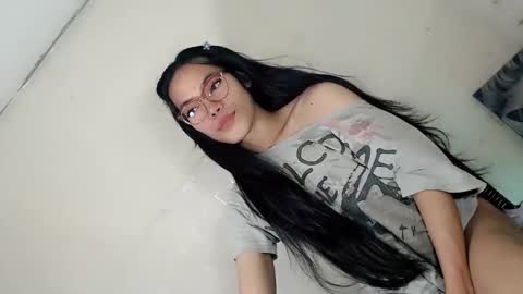 the_horny_bella online show from April 2026 12:50:01 PM