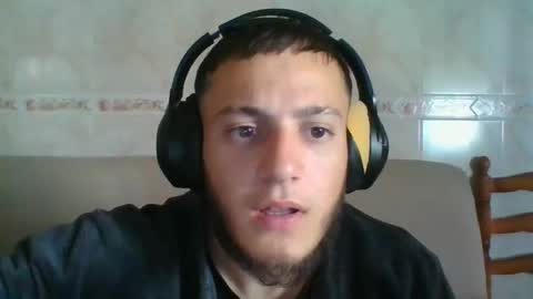 Carlos Parra online show from February 2025 03:38:01 PM