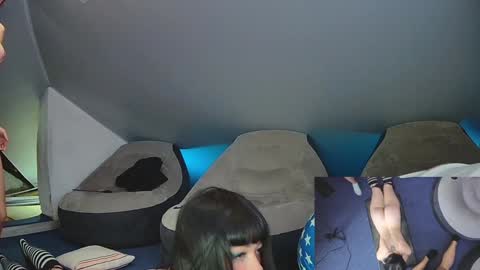 Mao online show from January 2025 04:30:02 PM