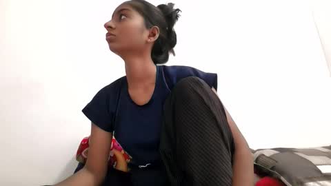 Suzan Sexy online show from September 2025 05:19:02 AM