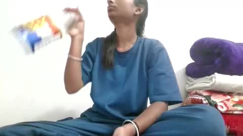 Suzan Sexy online show from October 2025 05:04:01 AM