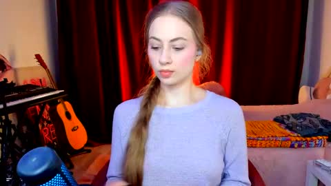 Snapshot of the_steel_magnolia_ chatting on May 2026 07:19:02 PM Ally STREAMING ON TWITCH NOW Check my Twitter for updates online show from May 2026 07:19:02 PM