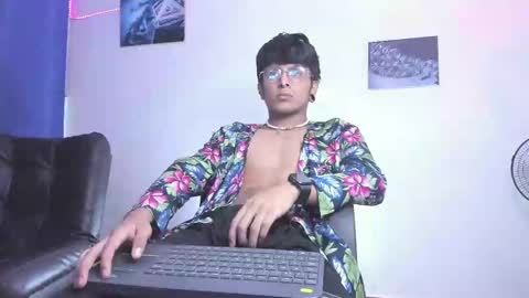 Danny online show from January 2025 11:32:02 PM