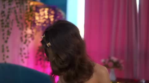 Ayana online show from November 2025 01:34:01 PM