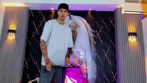 DEAN AND MARY online show from January 2026 12:40:02 PM