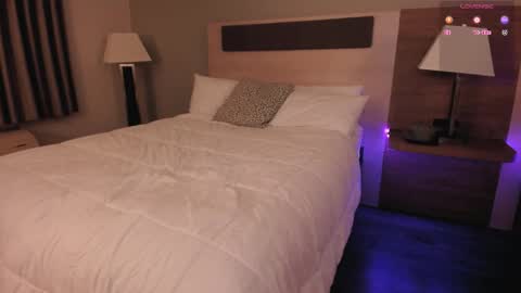 Thatcarrguyy online show from December 2025 07:03:01 AM