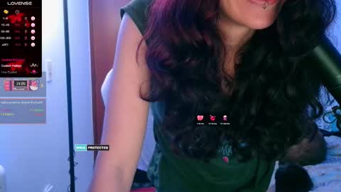Snapshot of thecherry_paulette chatting on November 2025 03:27:02 AM Paulette online show from November 2025 03:27:02 AM