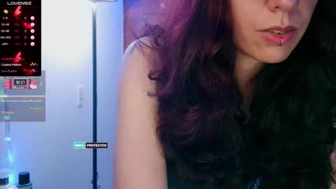 Snapshot of thecherry_paulette chatting on December 2025 12:31:02 AM Paulette online show from December 2025 12:31:02 AM