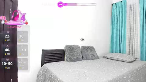 TheChicaNextDoor  online show from February 2026 11:11:02 PM