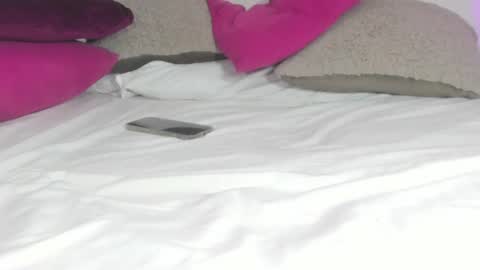 Snapshot of thedol1 chatting on February 2025 04:36:01 PM Thedol1 online show from February 2025 04:36:01 PM