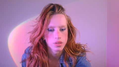 Snapshot of thedollxxxperience chatting on December 2024 08:04:02 PM Yolanda online show from December 2024 08:04:02 PM