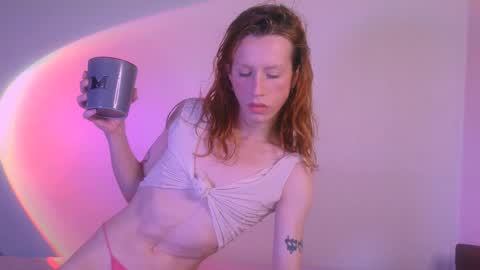 Snapshot of thedollxxxperience chatting on December 2024 05:13:01 PM Yolanda online show from December 2024 05:13:01 PM