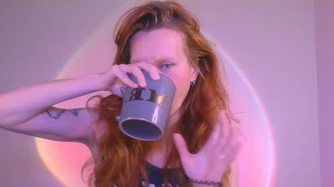 Snapshot of thedollxxxperience chatting on January 2025 06:23:02 PM Yolanda online show from January 2025 06:23:02 PM