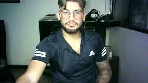 Snapshot of thedragonboyxxx chatting on March 2026 05:12:01 AM thedragonboyxxx online show from March 2026 05:12:01 AM