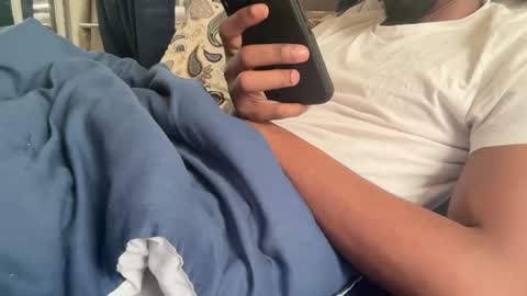 theeshooterr online show from January 2025 01:28:01 PM