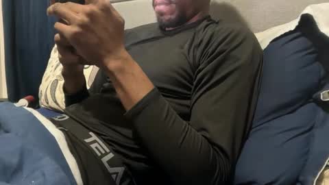 theeshooterr online show from February 2025 10:32:01 PM