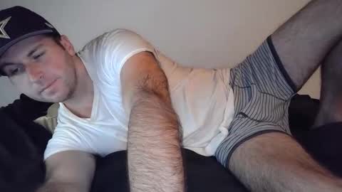 Theetwohander online show from October 2025 02:01:01 AM