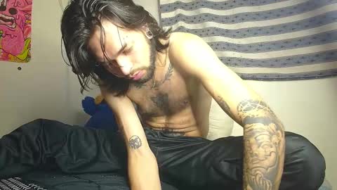 independent Model online show from February 2025 01:37:01 AM