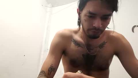 independent Model online show from March 2025 10:16:01 PM