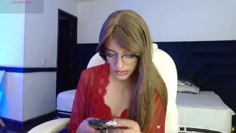 Peyton online show from April 2026 03:46:02 AM