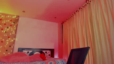 Goldie online show from February 2025 02:08:02 AM