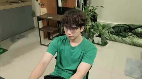 Green online show from February 2026 08:21:01 PM