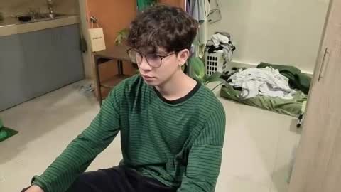 Green online show from March 2026 06:47:02 PM