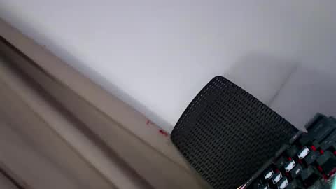 laisa online show from October 2025 05:41:02 AM