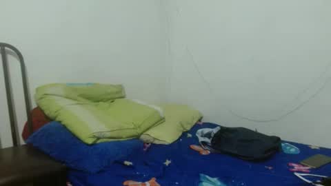 thehousedog online show from November 2025 09:08:01 PM