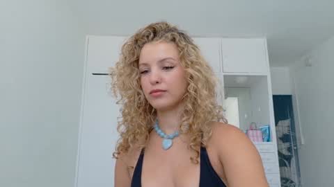 Snapshot of theislandgirl chatting on May 2026 03:49:02 PM Lily Marie online show from May 2026 03:49:02 PM