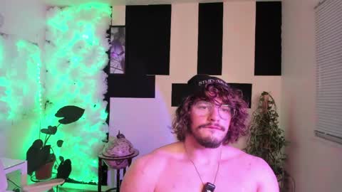 Snapshot of thejohnnystone chatting on May 2026 11:01:04 PM Johnny Stone online show from May 2026 11:01:04 PM