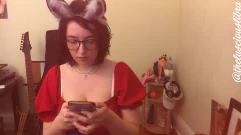 thelusciouslibra online show from April 2026 10:07:02 PM