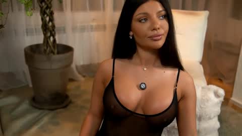 Madison online show from April 2026 02:42:01 AM