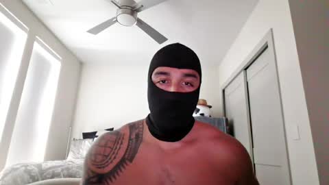 Snapshot of themaskedbull chatting on July 2026 07:07:02 PM Themaskedbull online show from July 2026 07:07:02 PM